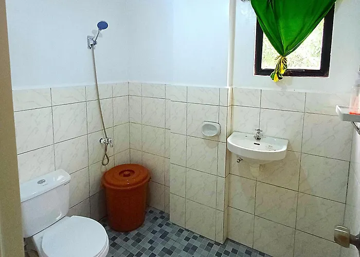 Gasthuis Mal-jays' Place Badian
